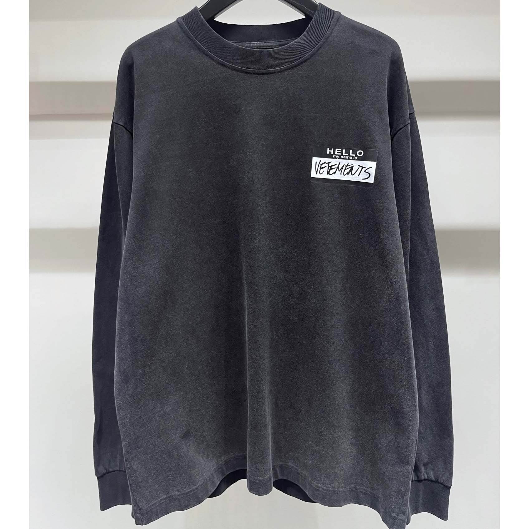 Vetements 'Hello 'Cotton Sweatshirt - EUR FASHION