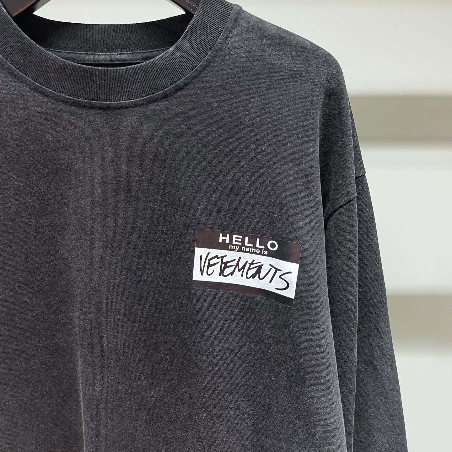 Vetements 'Hello 'Cotton Sweatshirt - EUR FASHION