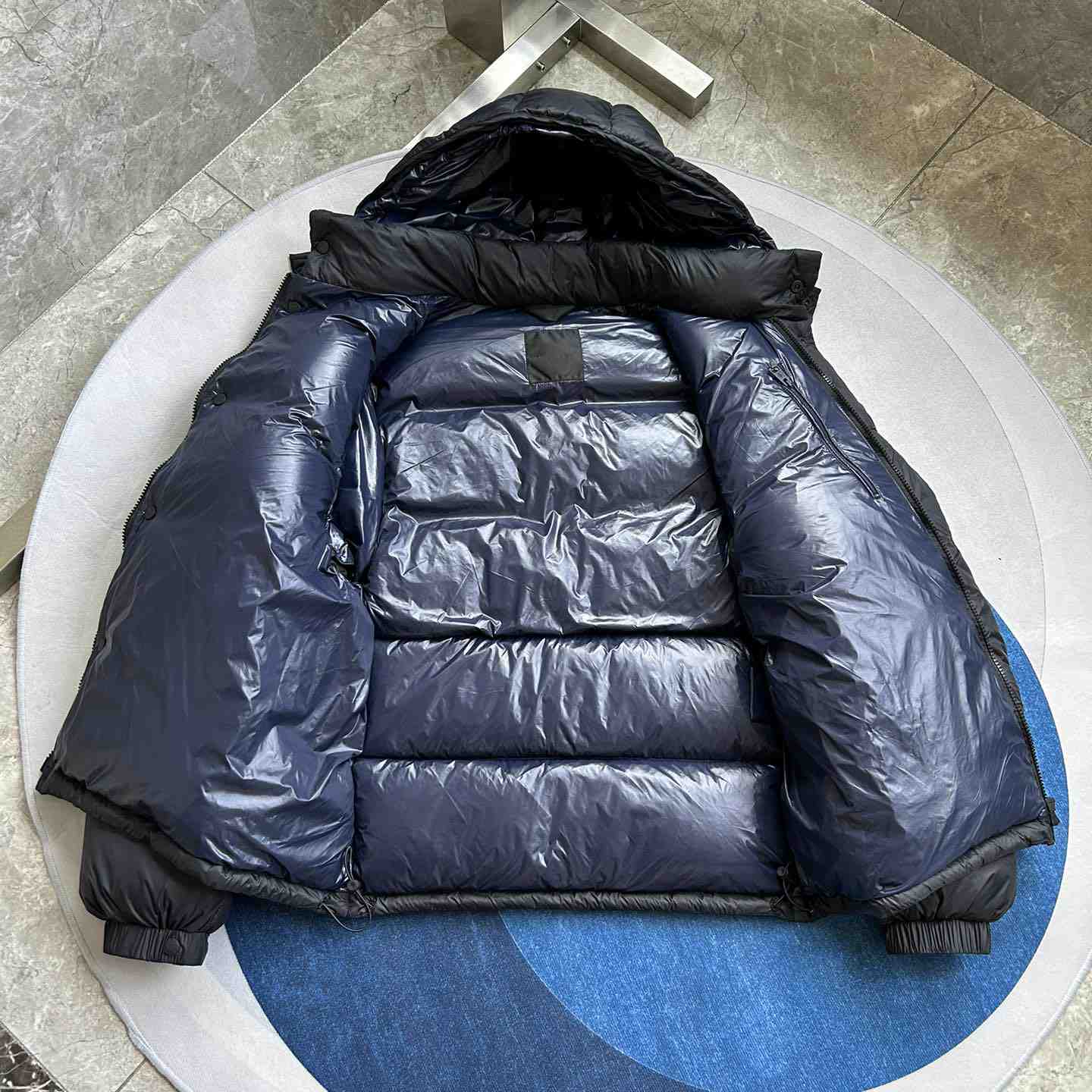 Moncler Cyclone 2-IN-1 Short Down Jacket - EUR FASHION