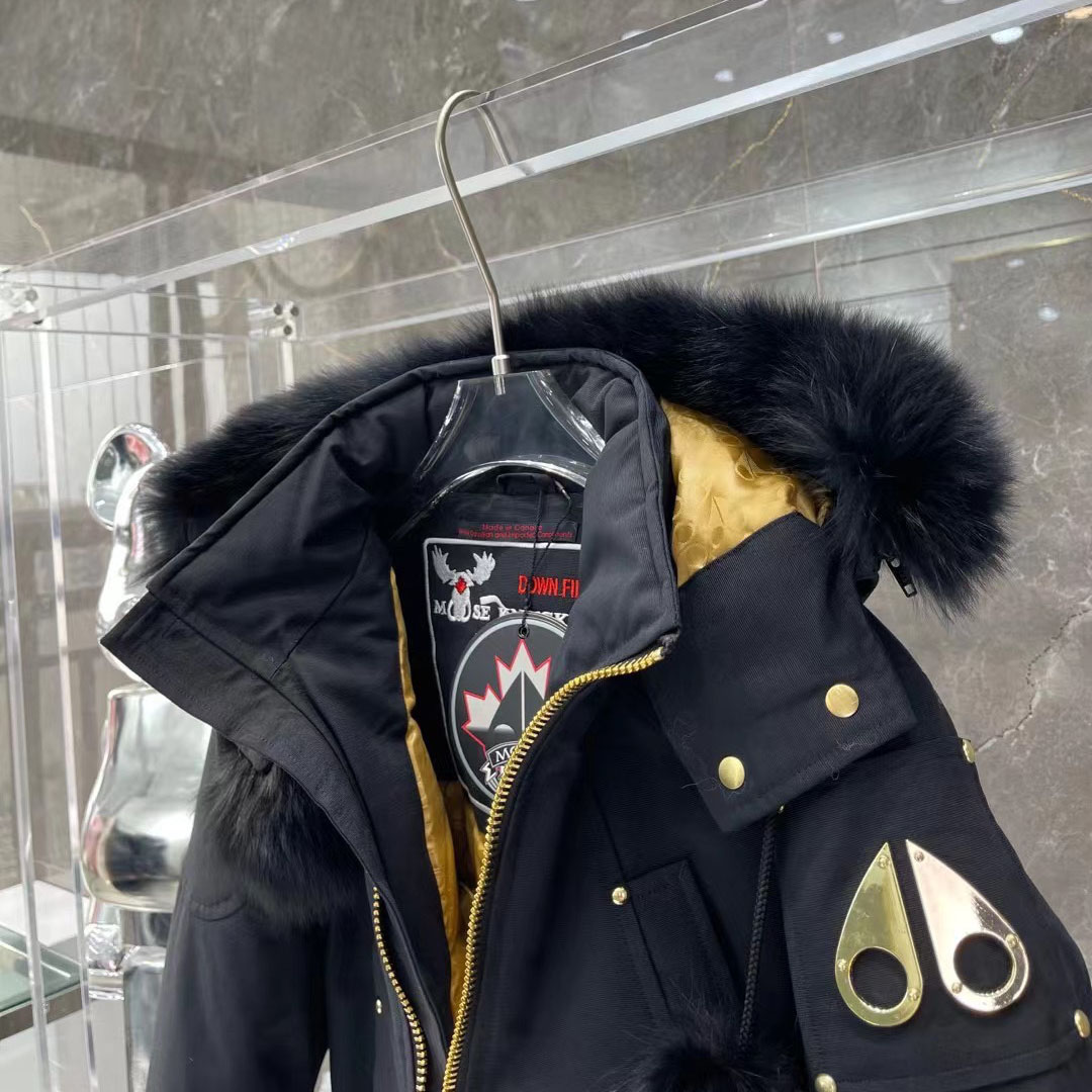 Canada Goose Gold Debbie Bomber Fur - EUR FASHION