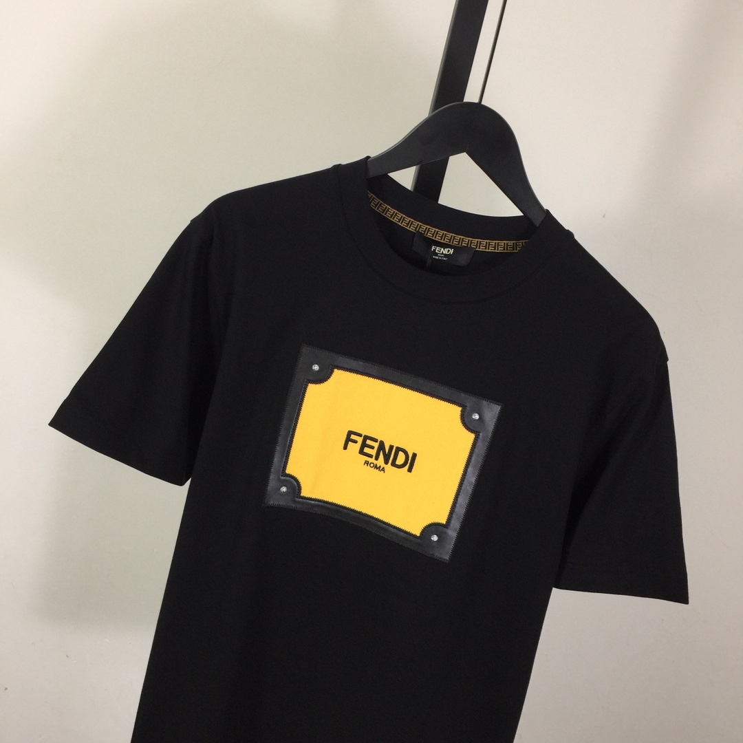 Fendi Cotton T-shirt - EUR FASHION