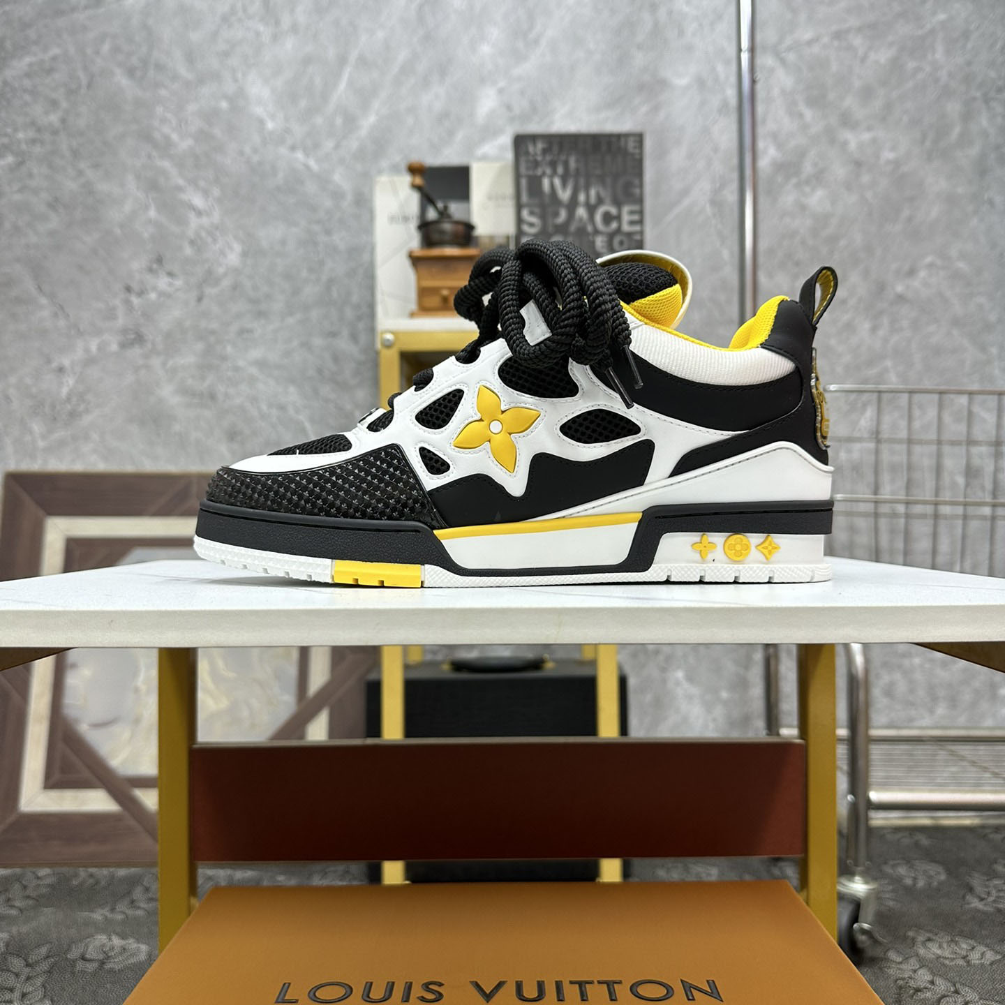 Louis Vuitton 57th Street NYC LV Skate Sneaker    1ADI2Z - EUR FASHION