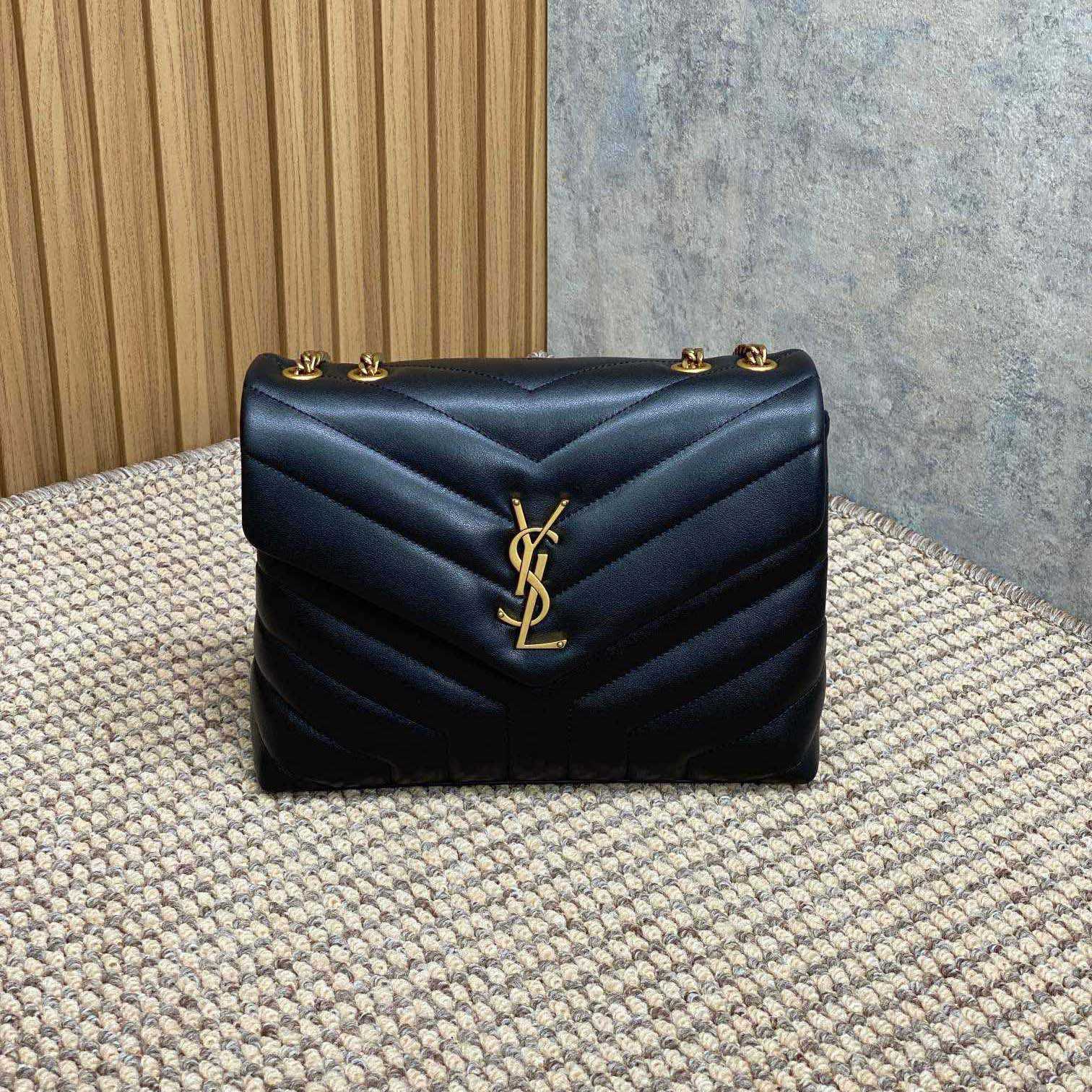 Saint Laurent Loulou Shoulder Bag   25x17x9cm - EUR FASHION