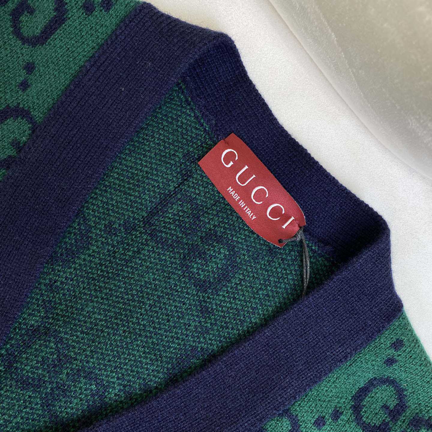 Gucci GG Degradé Wool Jacquard Cardigan - EUR FASHION