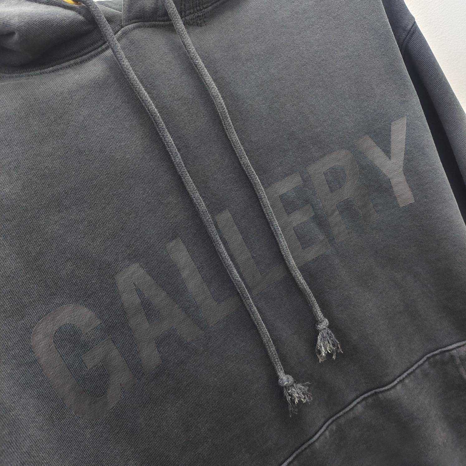 Gallery Dept. Logo Hoodie - EUR FASHION