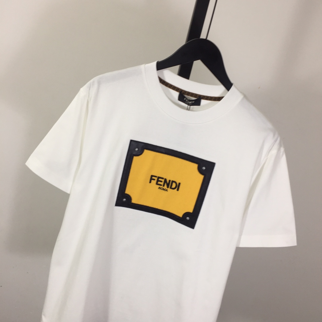 Fendi Cotton T-shirt - EUR FASHION