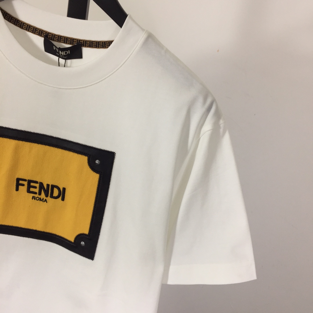 Fendi Cotton T-shirt - EUR FASHION