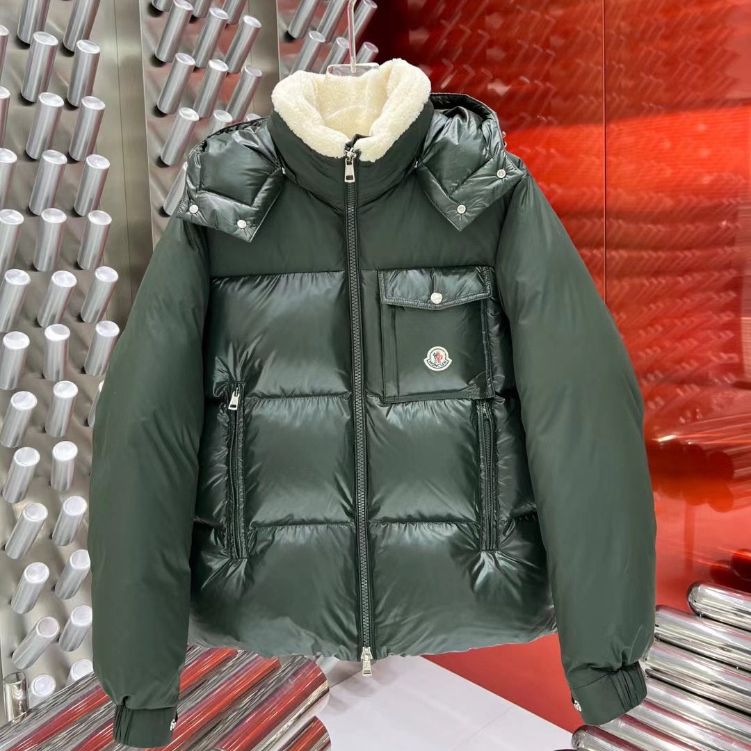 Moncler Bayuda Puffer Jacket Green - EUR FASHION