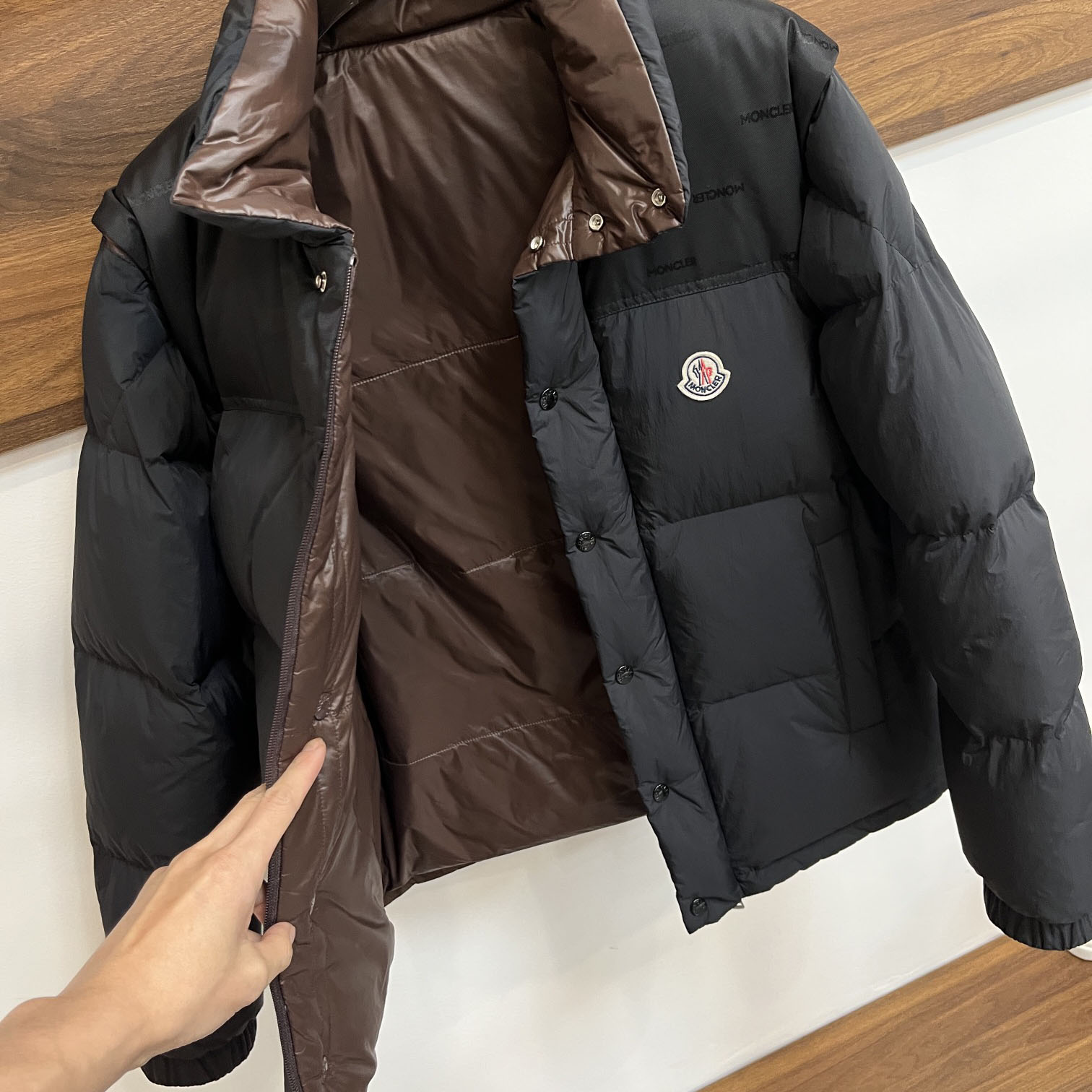 Moncler Short Down Puffer Jackets - EUR FASHION