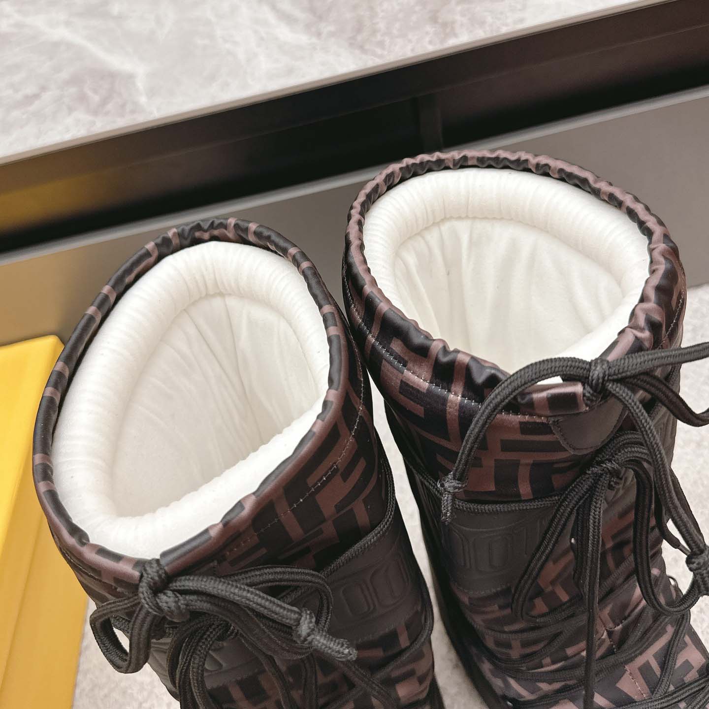 Fendi FF Motif Moon Boots - EUR FASHION