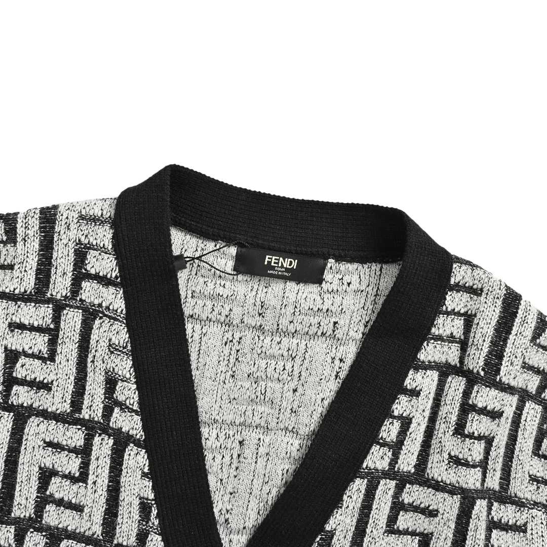 Fendi Cardigan - EUR FASHION