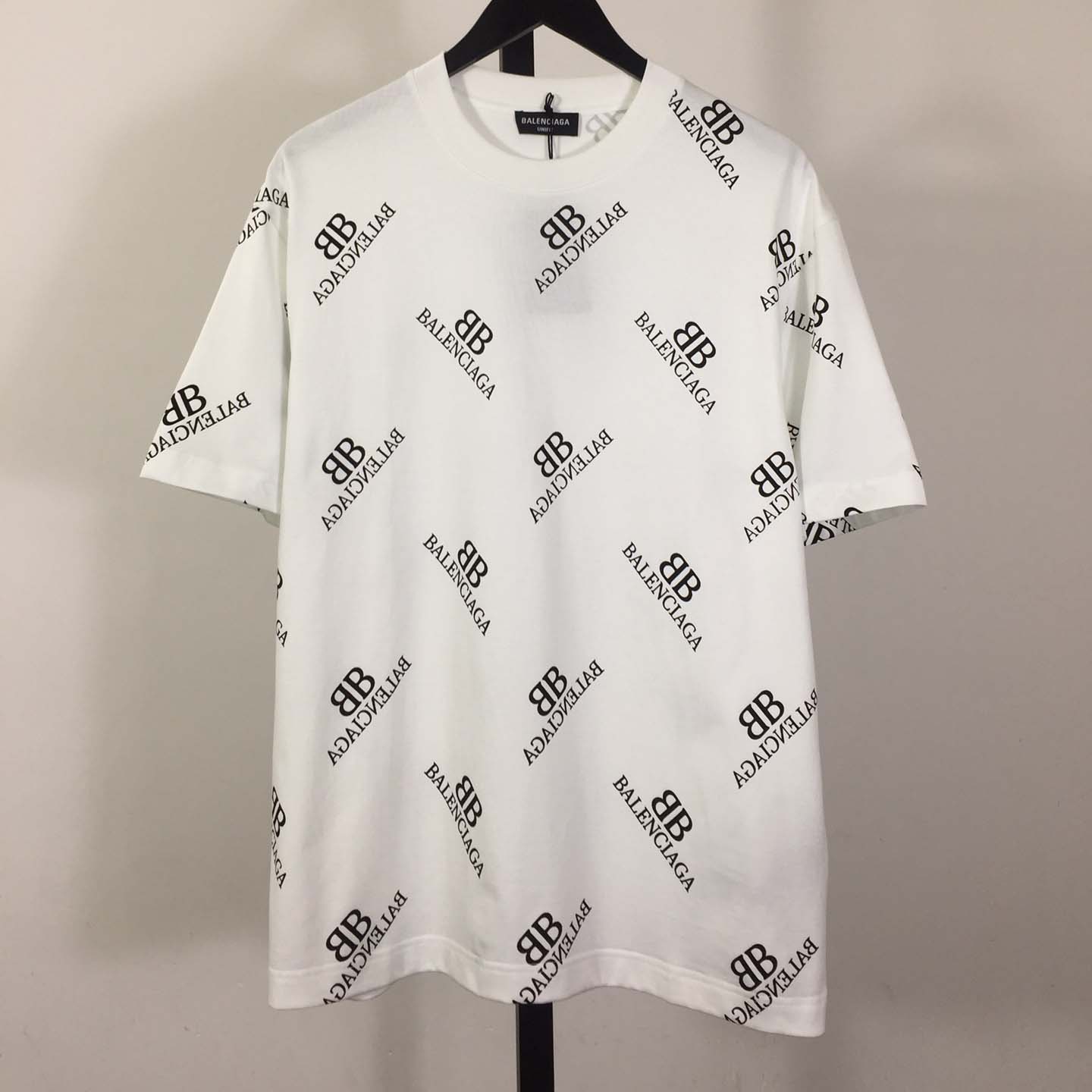 Balenciaga Logo T-Shirt - EUR FASHION