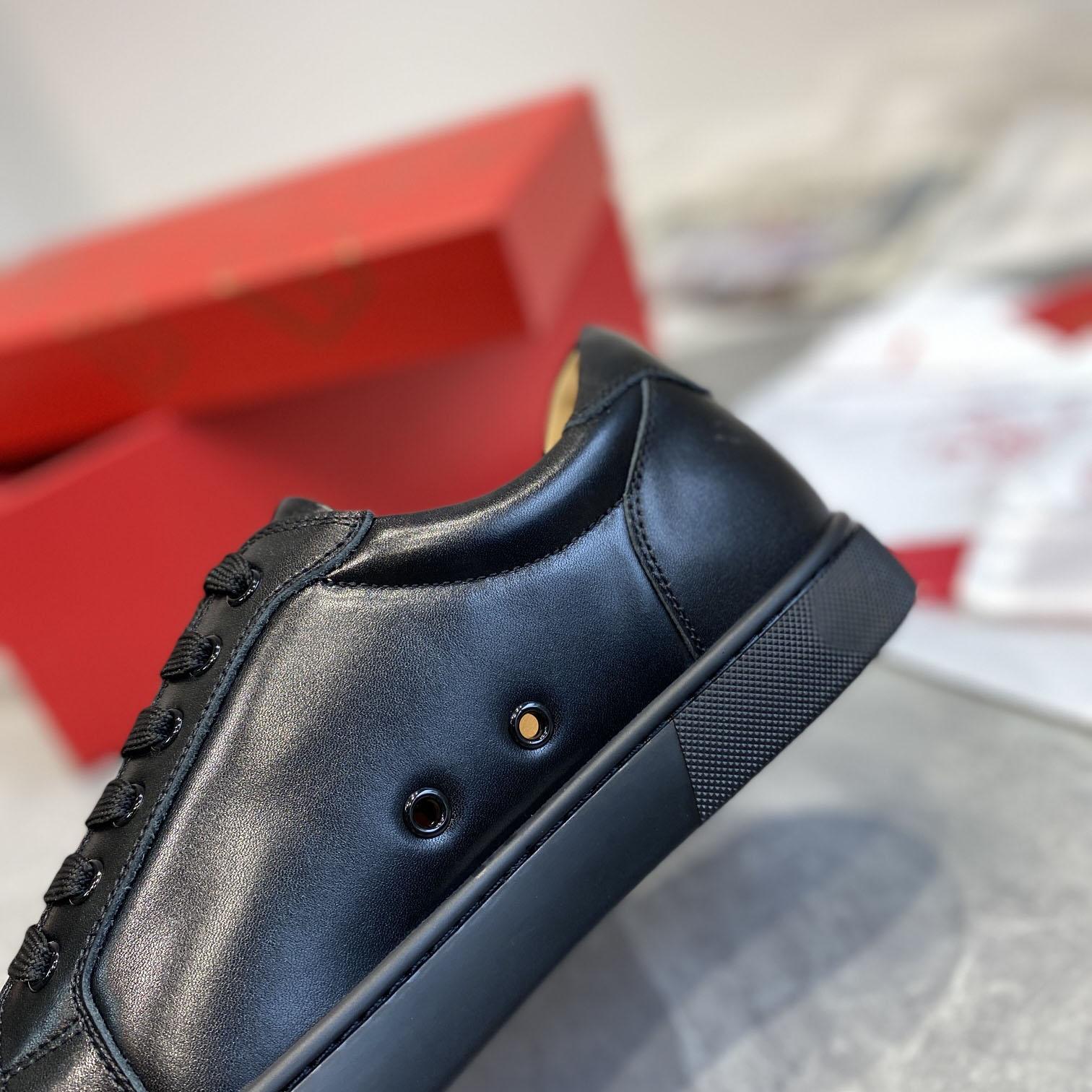 Christian Louboutin Sneakers - EUR FASHION