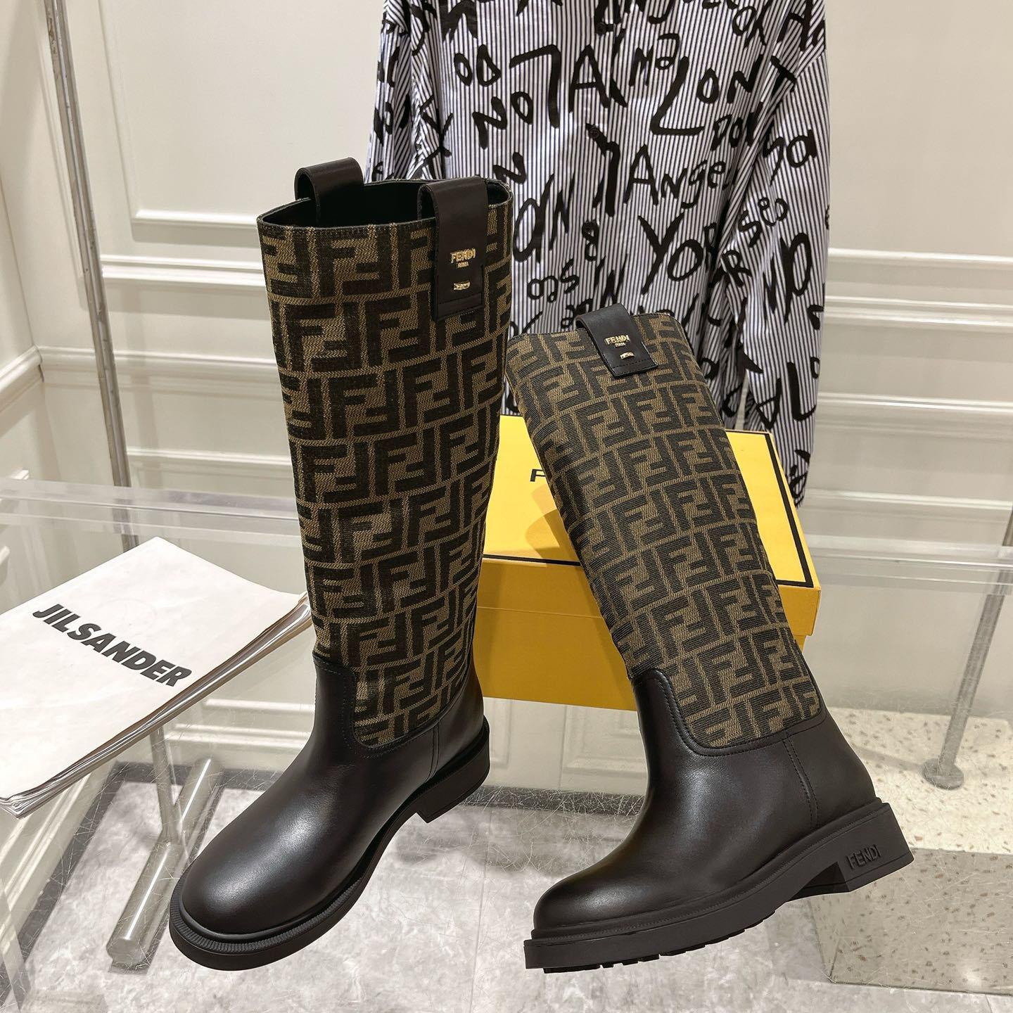 Fendi Boots - EUR FASHION