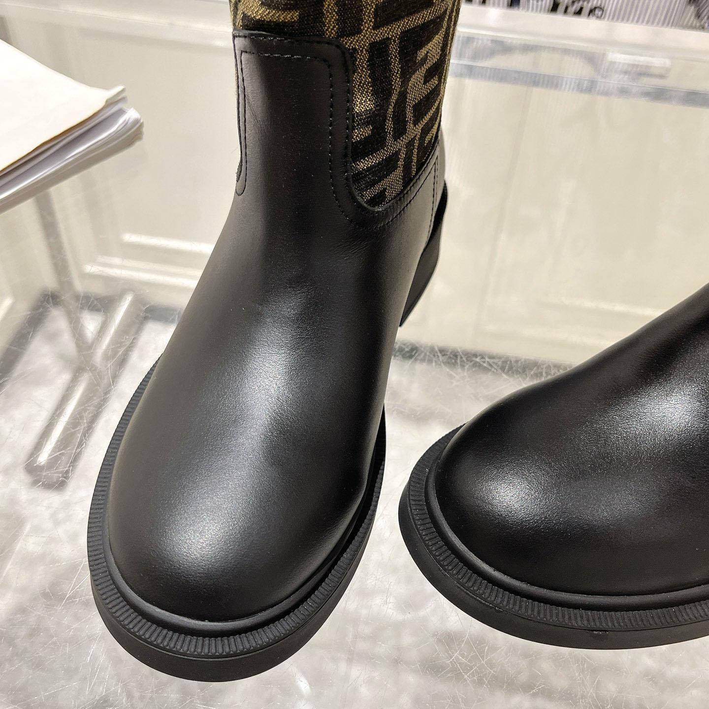 Fendi Boots - EUR FASHION