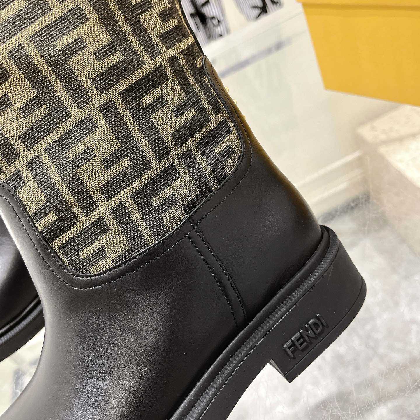 Fendi Boots - EUR FASHION