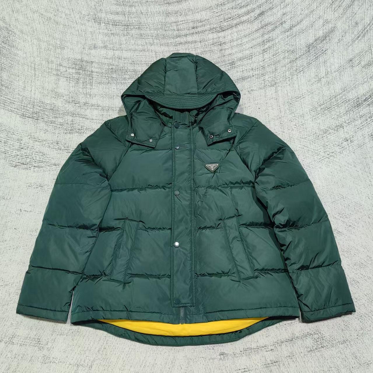 Prada Cropped Re-Nylon Down Jacket - EUR FASHION