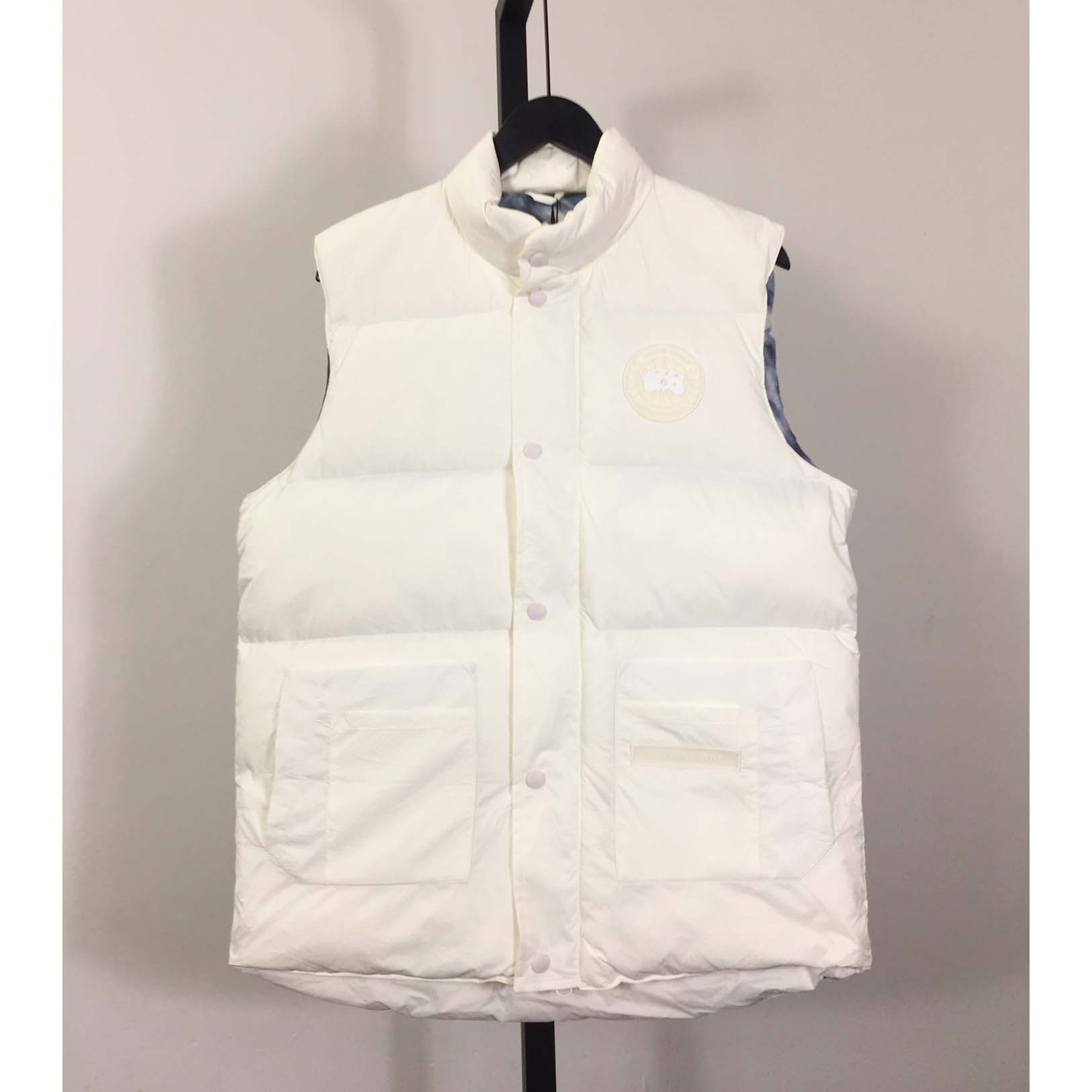 Canada Goose Down Vest - EUR FASHION