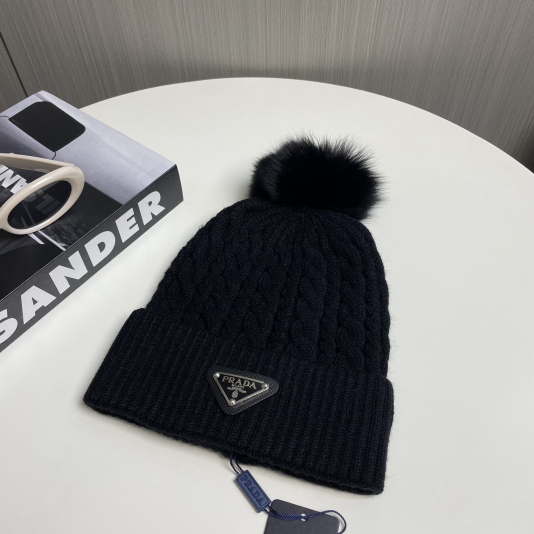 Prada Beanie - EUR FASHION