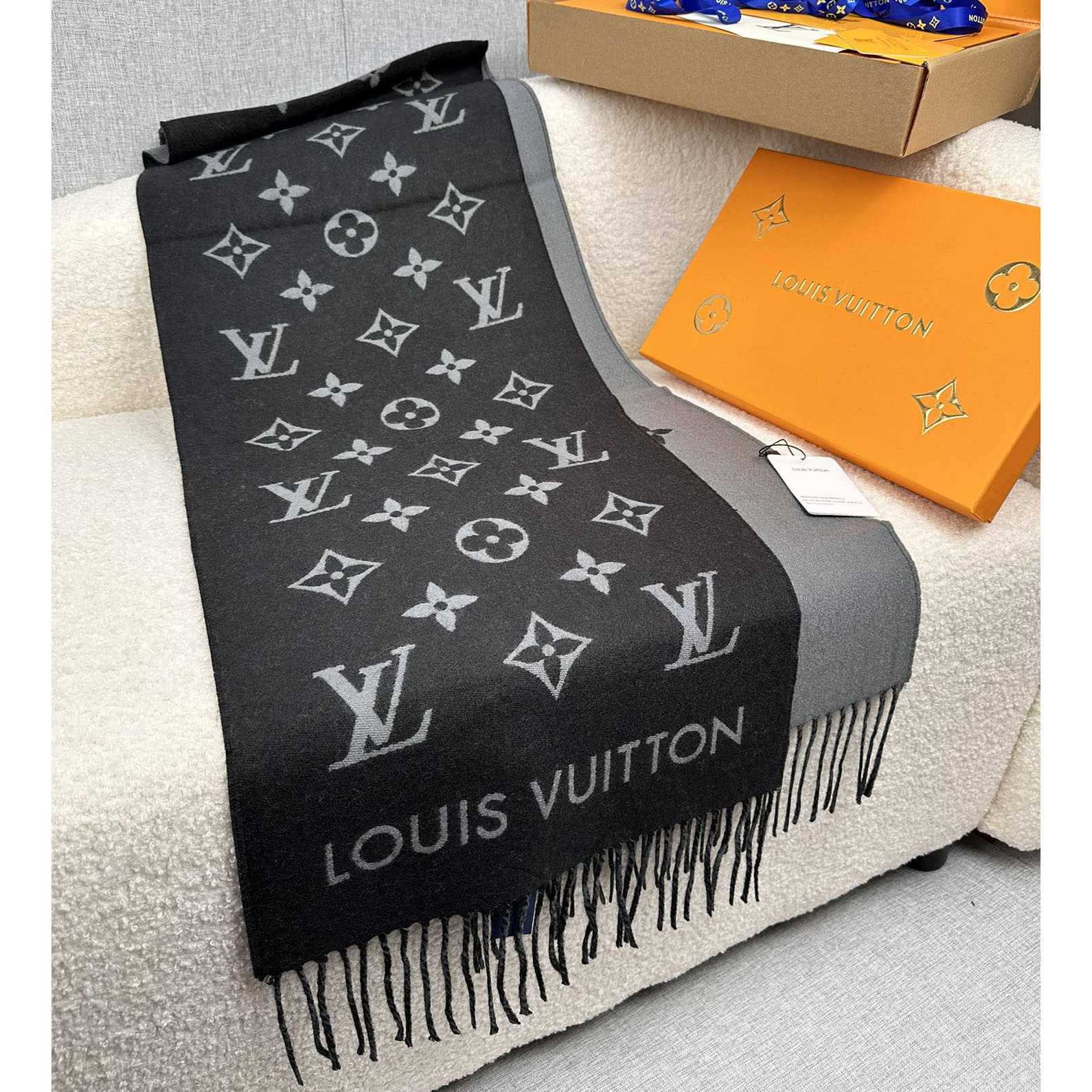 Louis Vuitton All About Monogram Scarf  M79225 - EUR FASHION