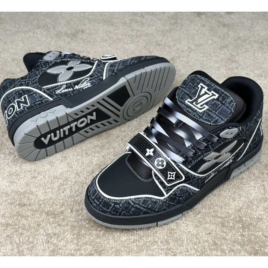 Louis Vuitton LV Trainer Sneaker  1ADE2V - EUR FASHION