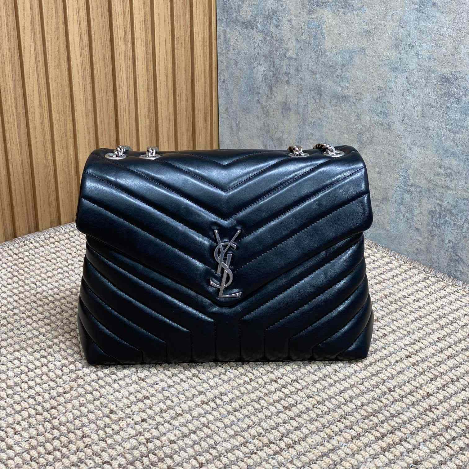 Saint Laurent Loulou Shoulder Bag   32x22x11cm - EUR FASHION