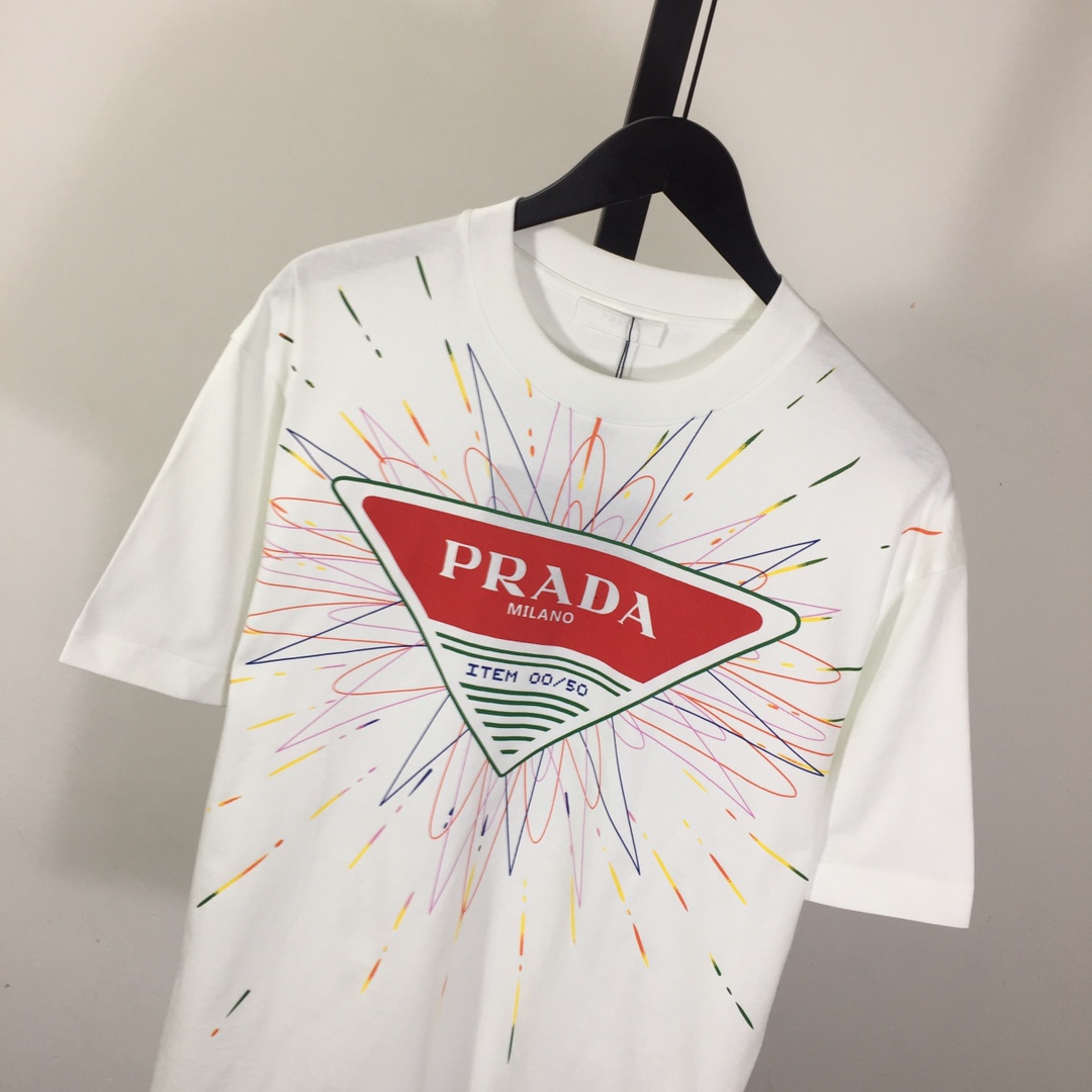 Prada Logo T-Shirt - EUR FASHION