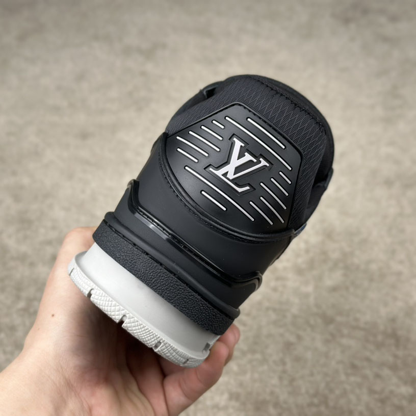 Louis Vuitton LV Trainer Sneaker  1ADEWF - EUR FASHION