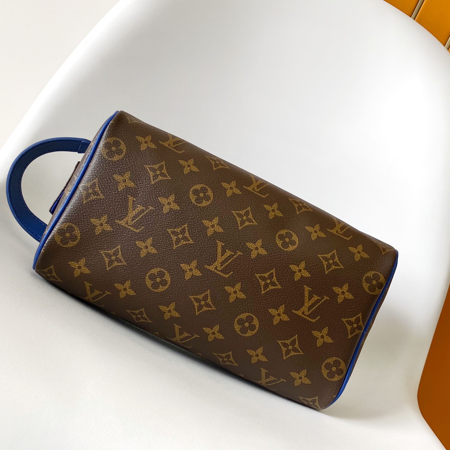 Louis Vuitton Dopp Kit    M12642 - EUR FASHION