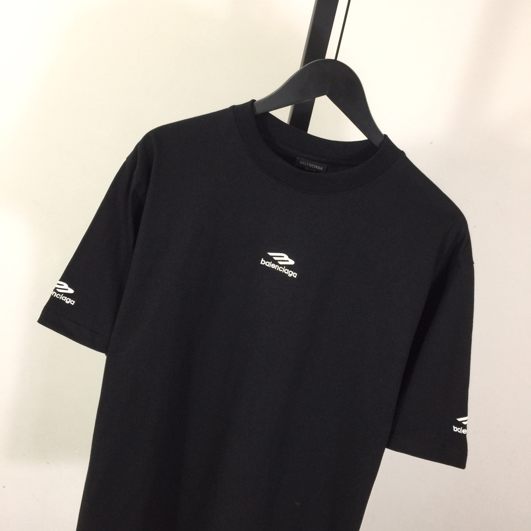 Balenciaga Logo-embroidered T-shirt - EUR FASHION