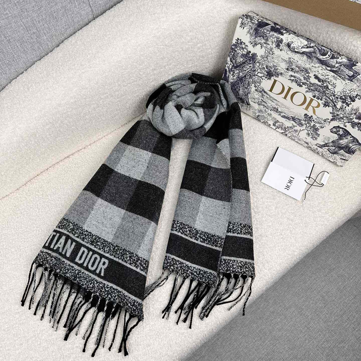 Dior Check'N'Dior Scarf - EUR FASHION