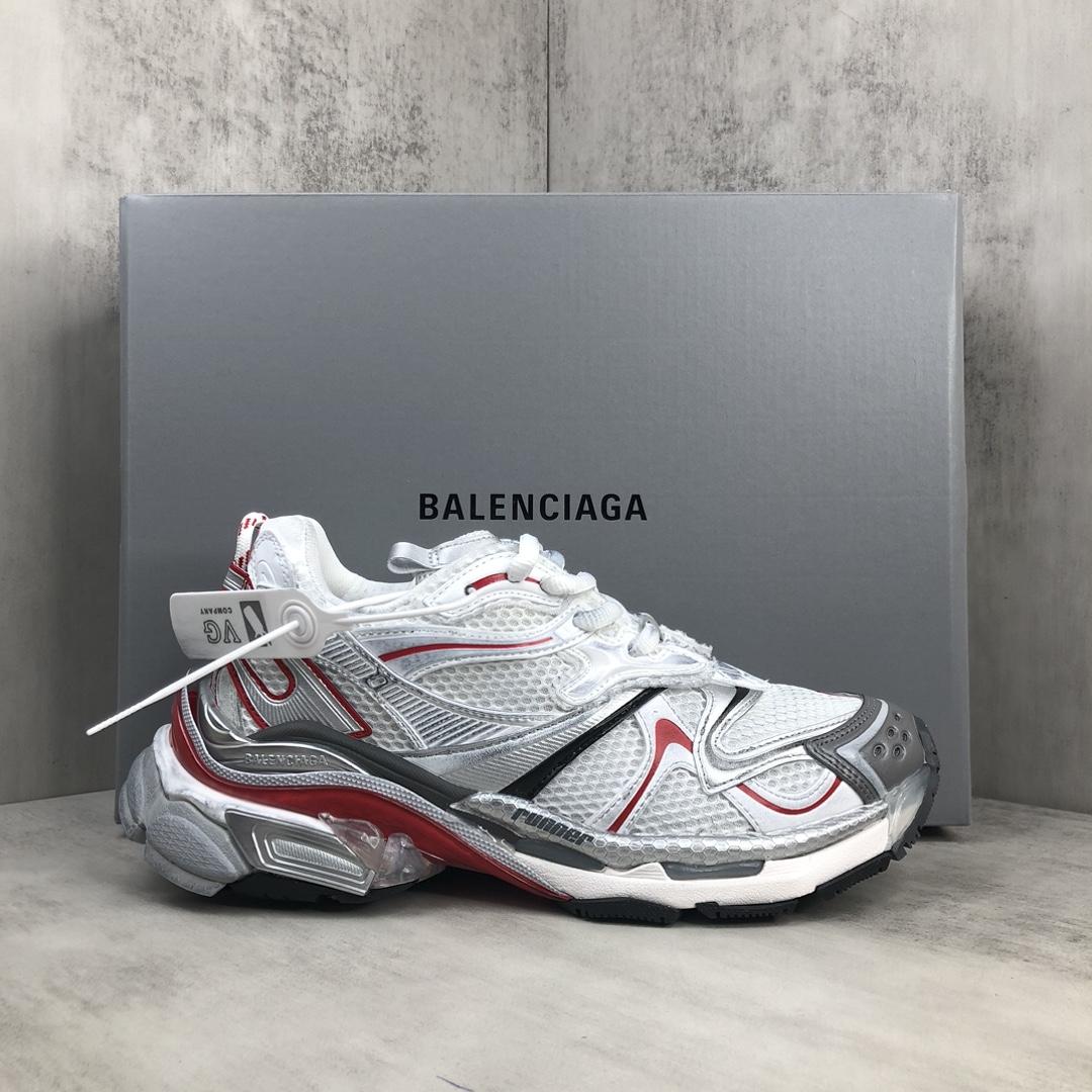 Balenciaga Runner 2.0 Sneaker  - EUR FASHION