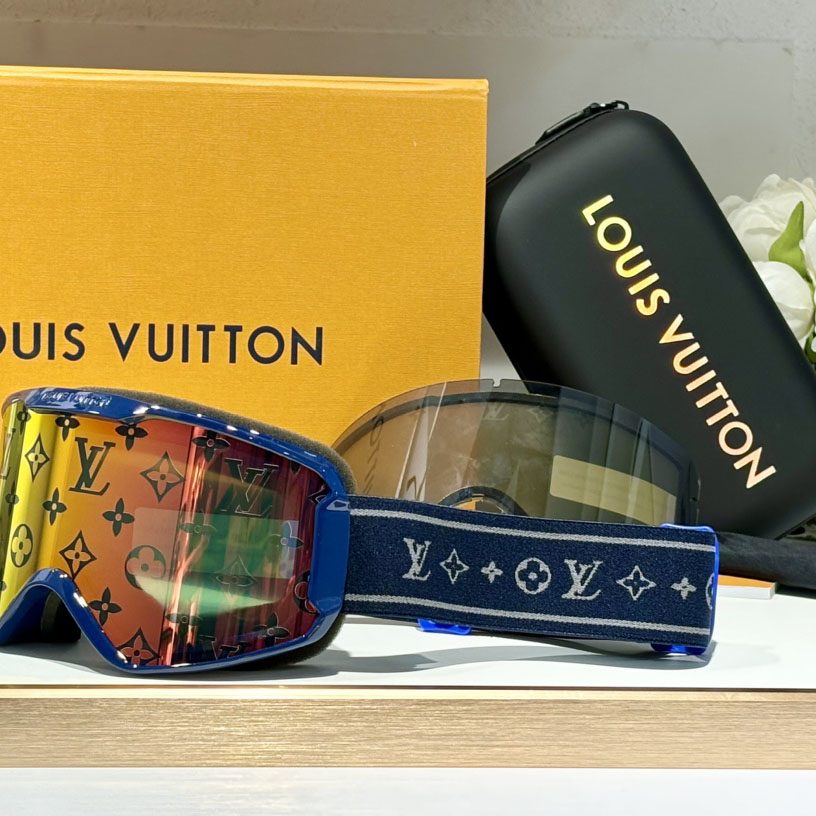 Louis Vuitton LV Snow Mask     - EUR FASHION