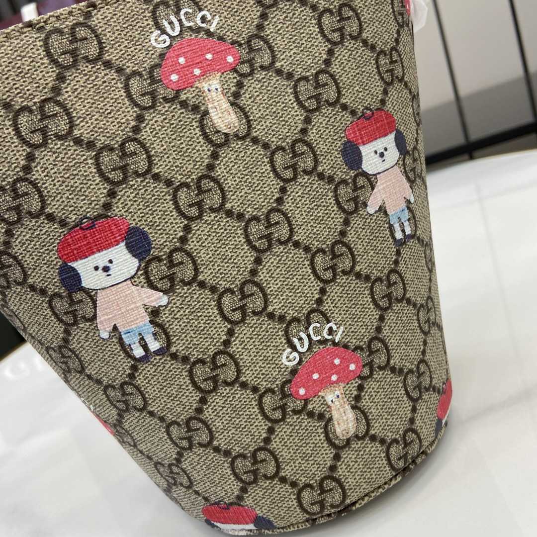 Gucci Children's Printed GG Bucket Bag  - EUR FASHION