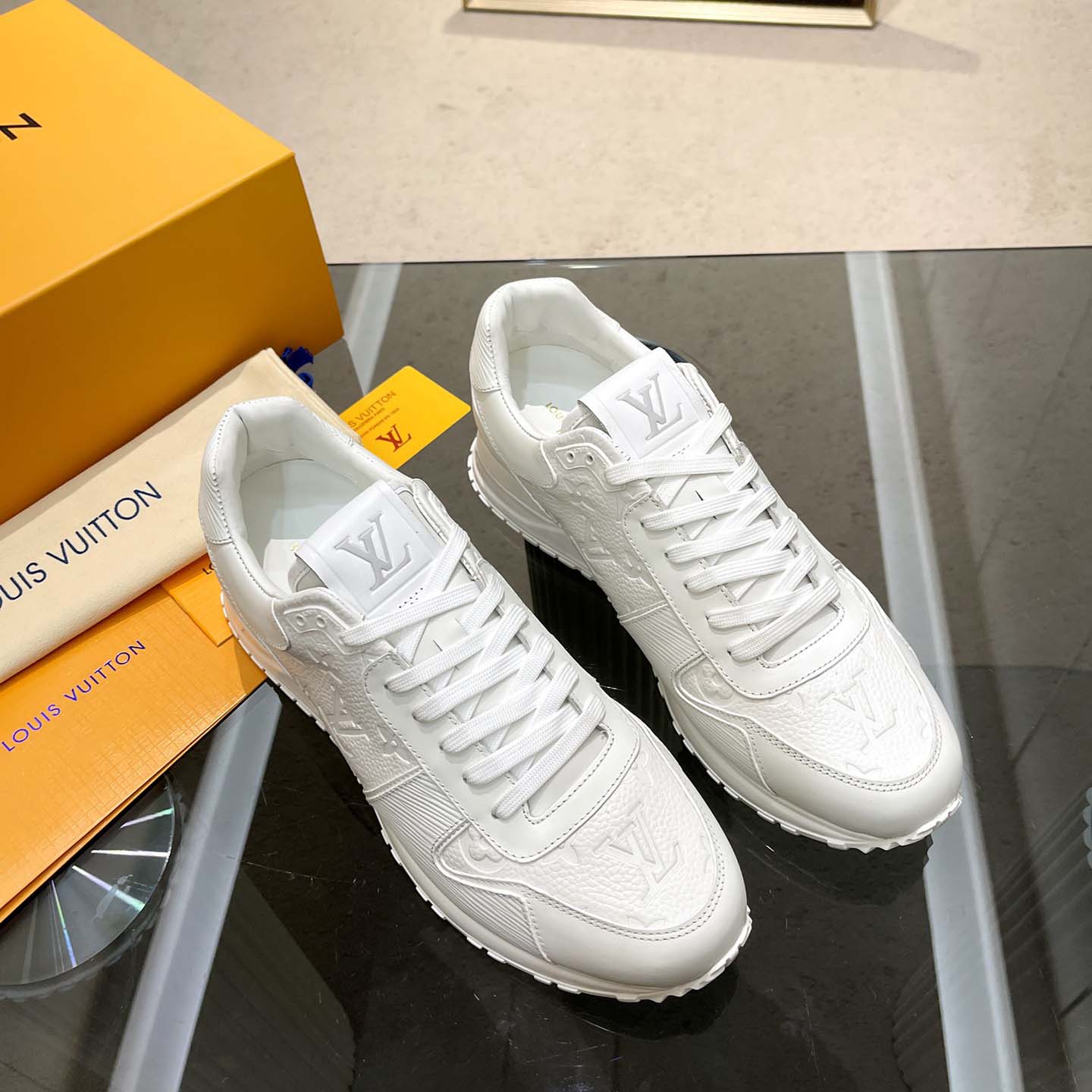 Louis Vuitton Run Away Sneaker         - EUR FASHION