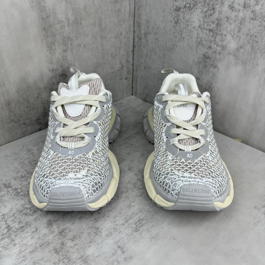 Balenciaga 3XL Fishnet Sneaker In Eggshell And Crystal Mesh - EUR FASHION