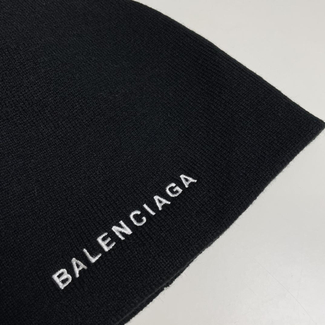 Balenciag Beanie  - EUR FASHION