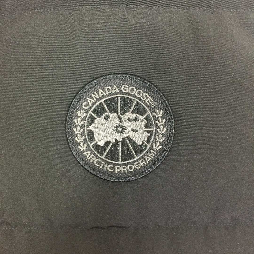 Canada Goose Black Label Down Vest - EUR FASHION