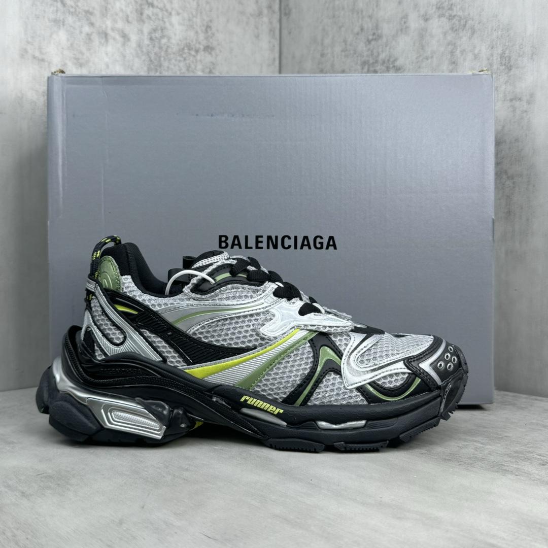 Balenciaga Runner 2.0 Sneaker In Silver - EUR FASHION