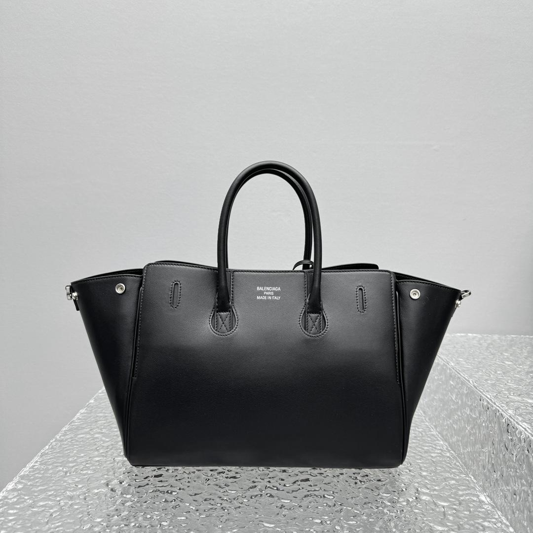 Balenciaga Bel Air Small Carry All Bag in black - EUR FASHION