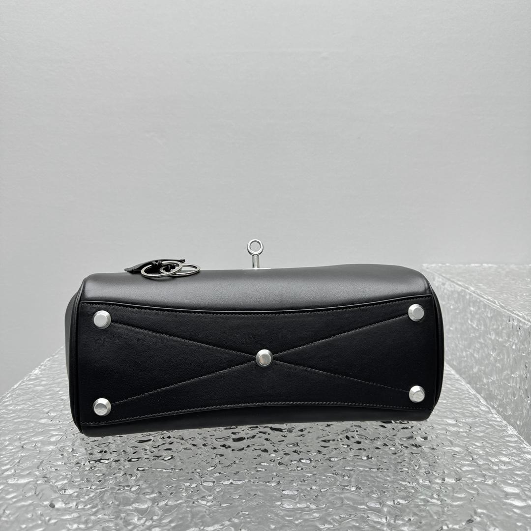 Balenciaga Bel Air Small Carry All Bag in black - EUR FASHION