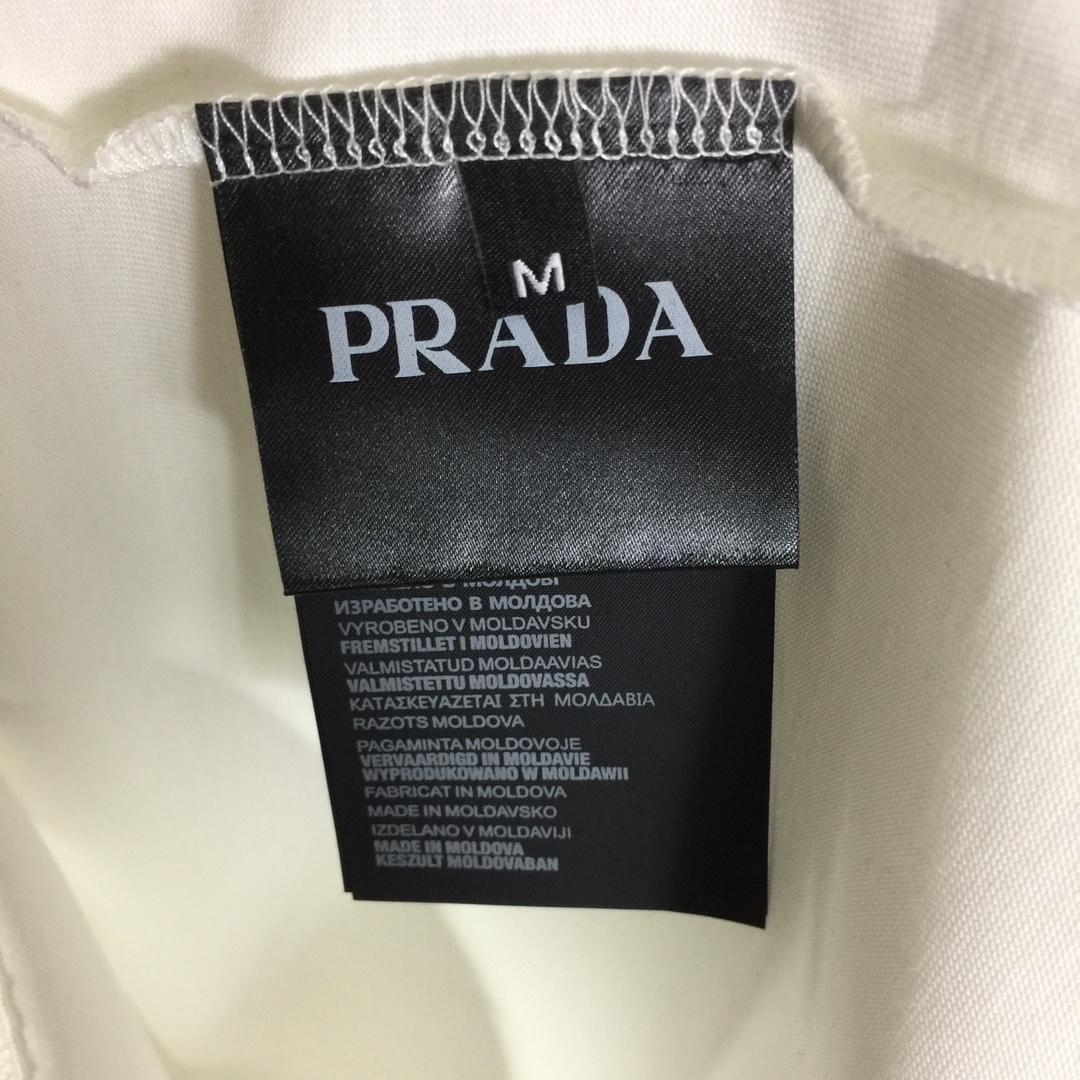 Prada Cotton  T-shirt  - EUR FASHION