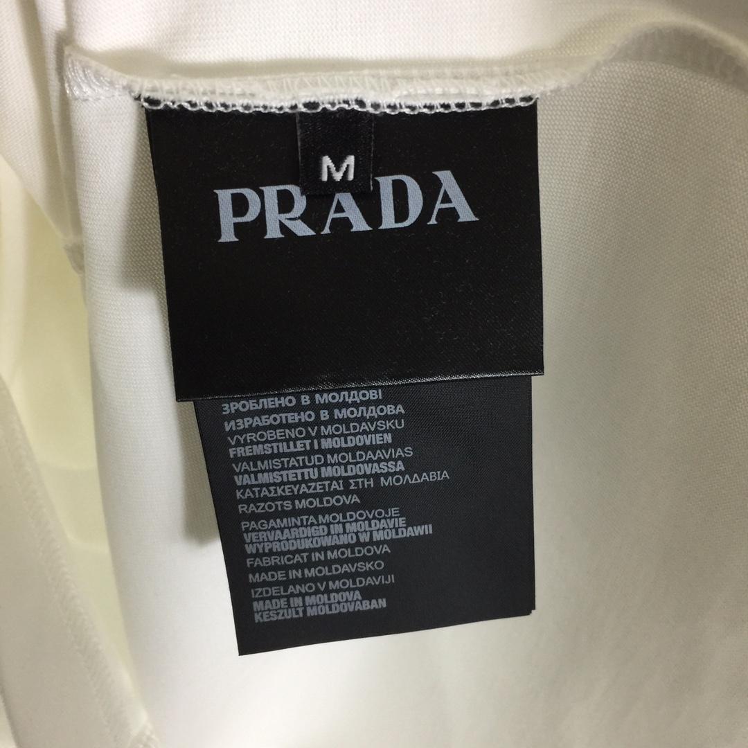 Prada Cotton  T-shirt  - EUR FASHION