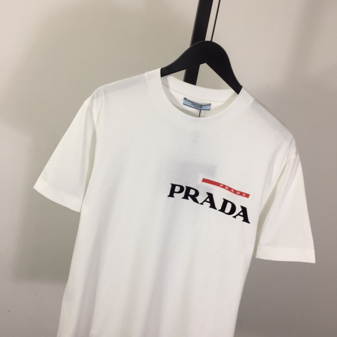 Prada Cotton  T-shirt  - EUR FASHION