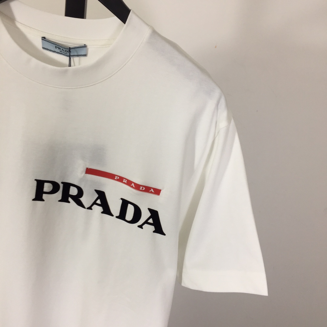 Prada Cotton  T-shirt  - EUR FASHION