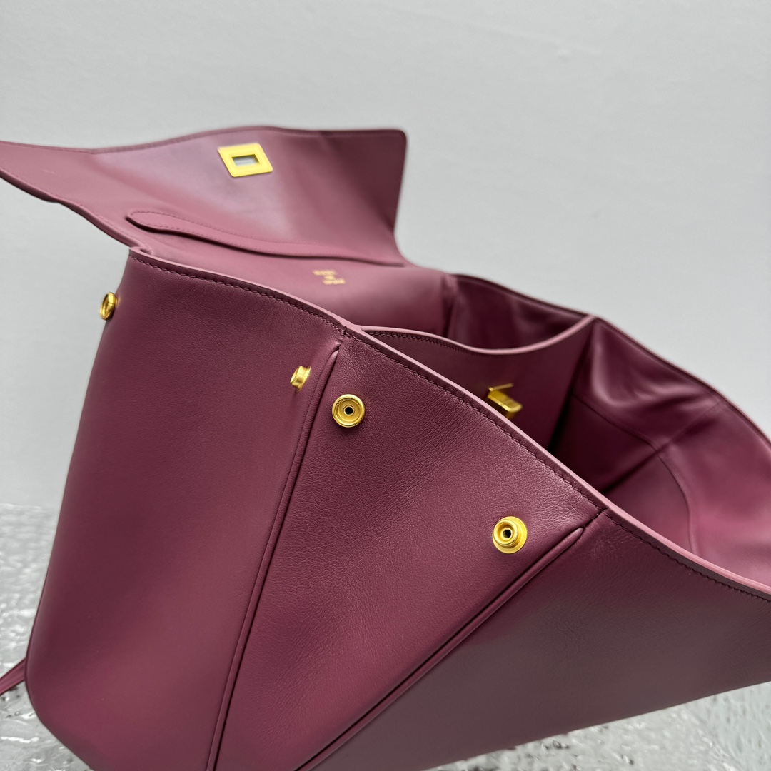 Balenciaga Rodeo Medium Handbag In Burgundy - EUR FASHION