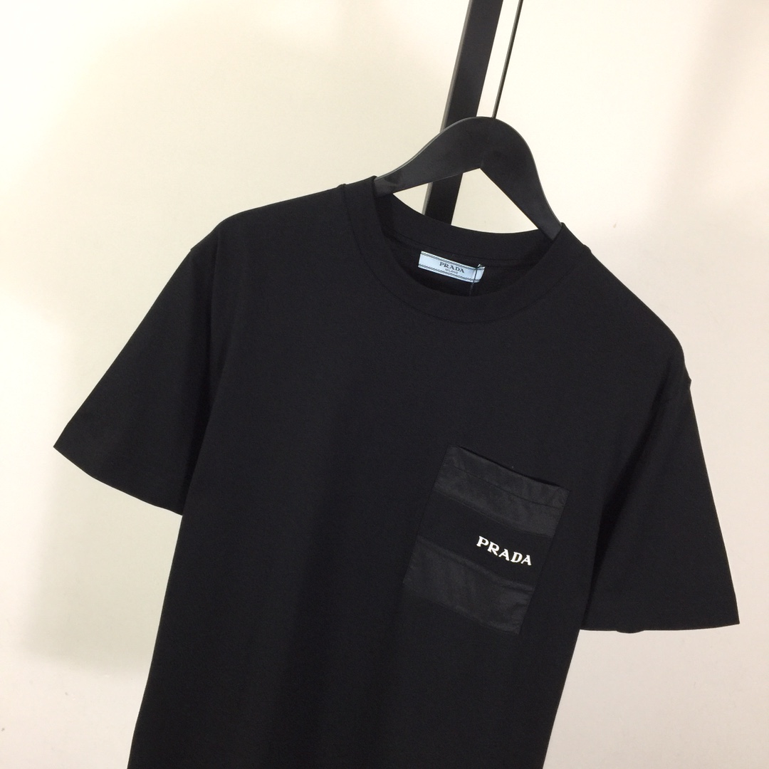 Prada Cotton  T-shirt  - EUR FASHION