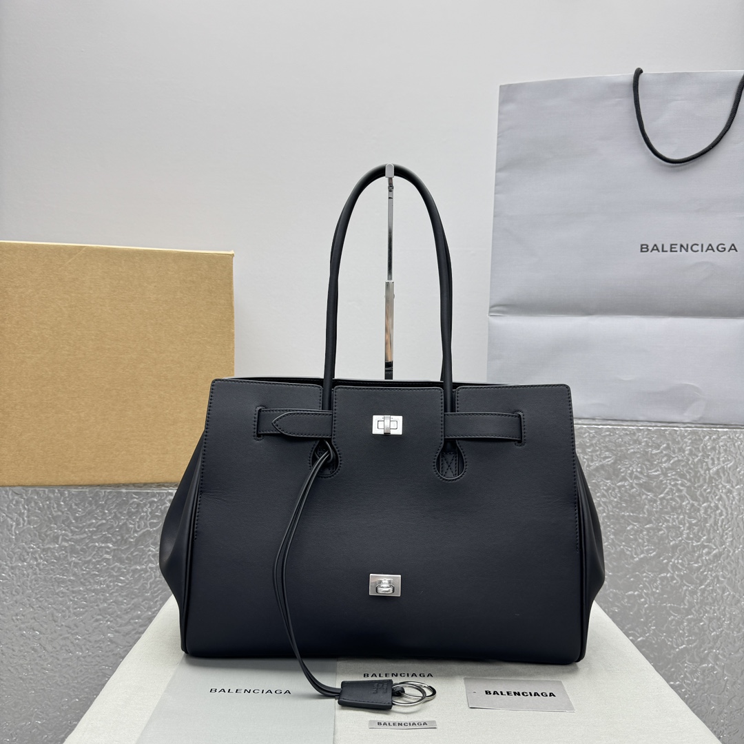 Balenciaga Bel Air Medium Carry All Bag In Black  - EUR FASHION