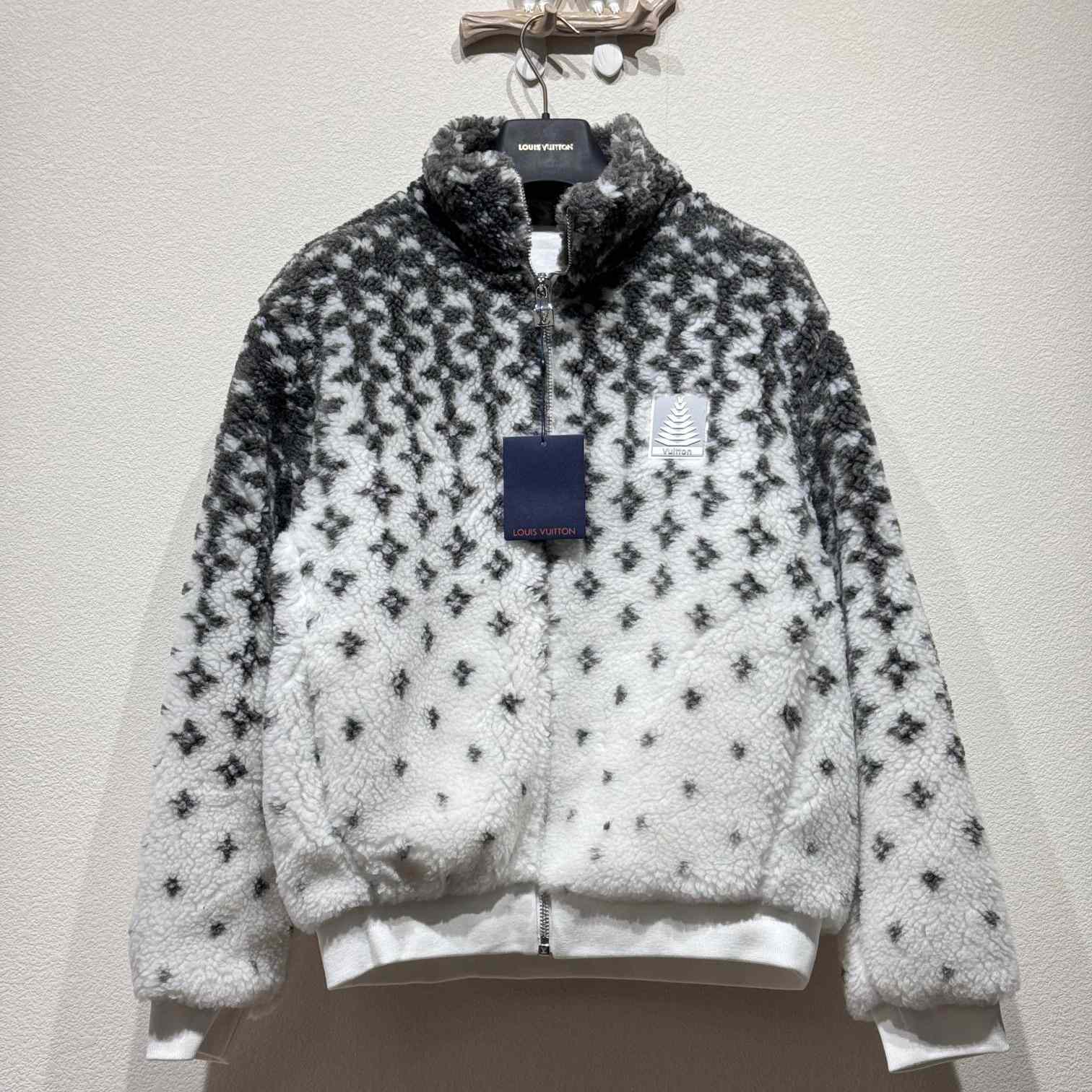 Louis Vuitton Monogram Fleece Jacket   - EUR FASHION