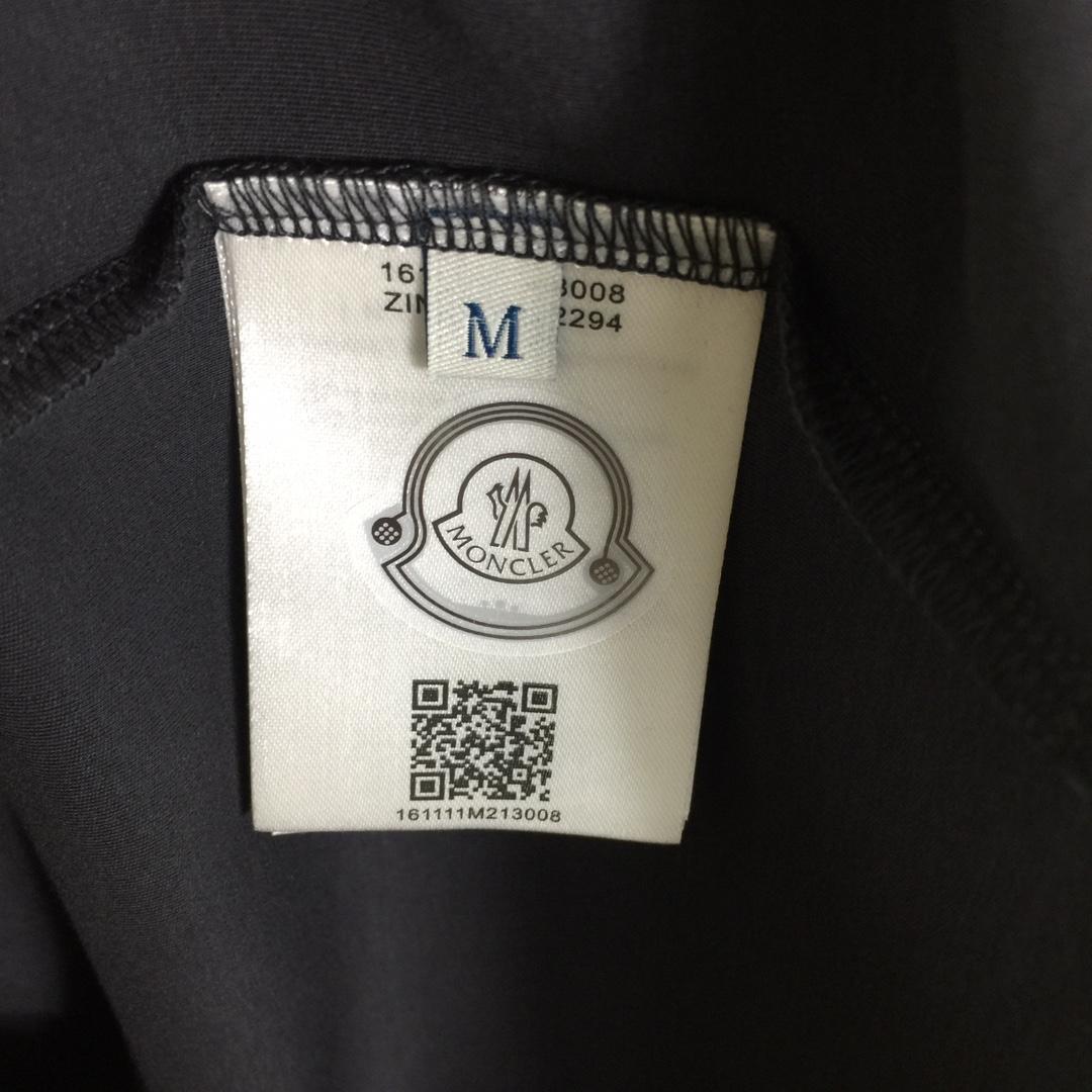 Moncler Logo T-Shirt - EUR FASHION